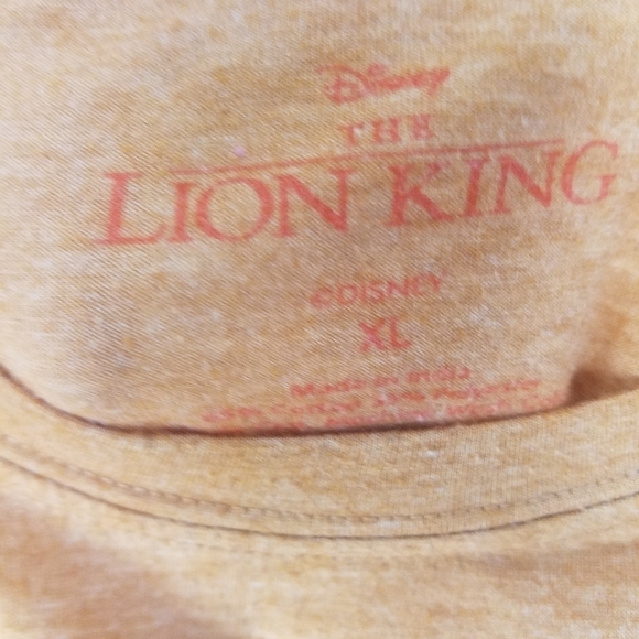 Lion King graphic tee - Picture 4 of 4